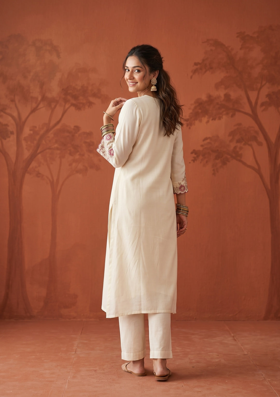 Cream Threadwork Chanderi Readymade Salwar Suit