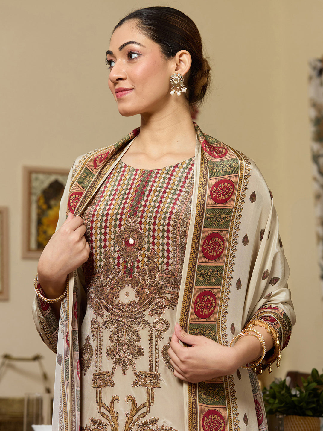 Pista Green Printed Crepe Readymade Salwar Suit