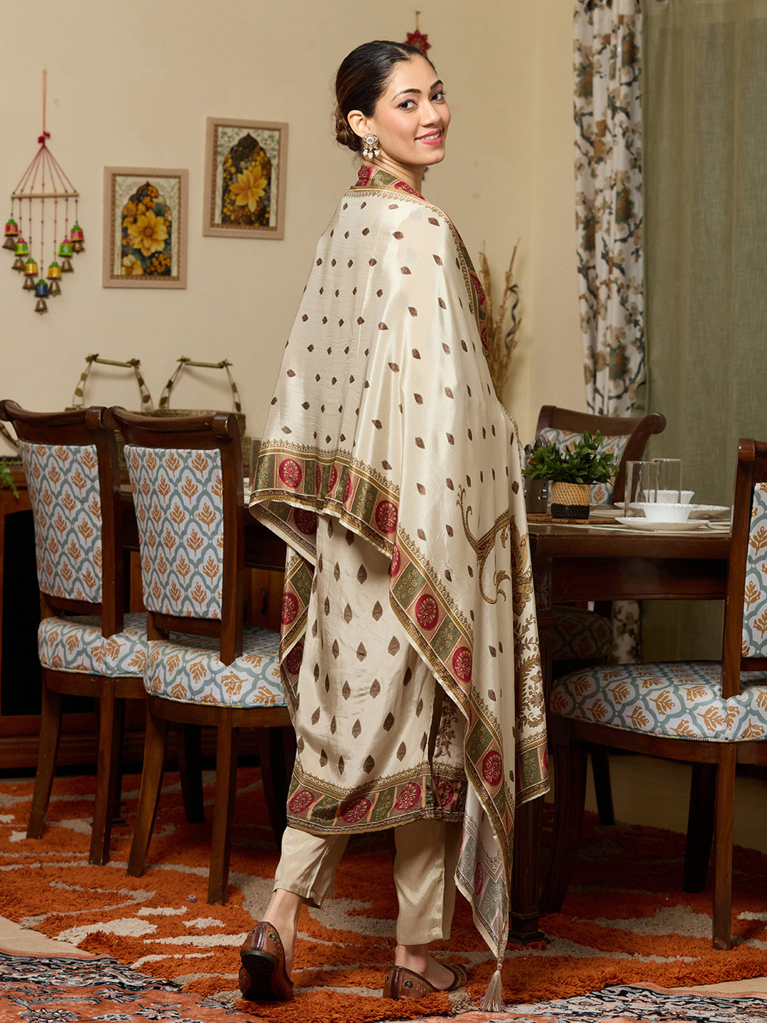 Pista Green Printed Crepe Readymade Salwar Suit