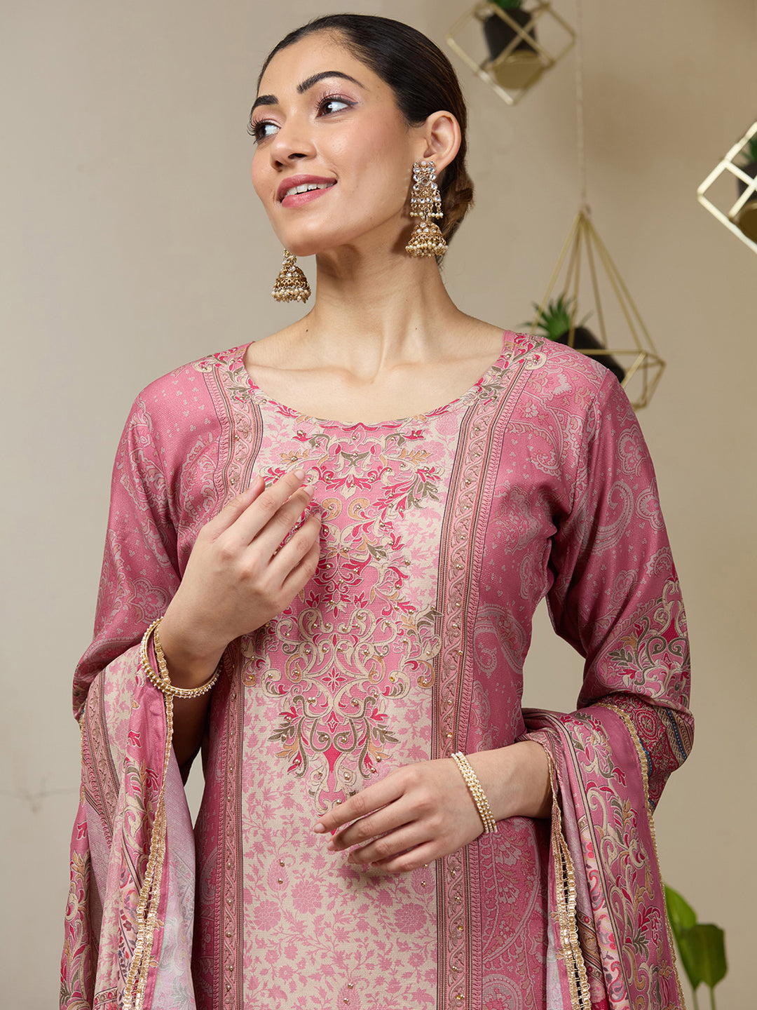 Onion Pink Crepe Floral Printed Straight Kurta With Pant Regular And Dupatta