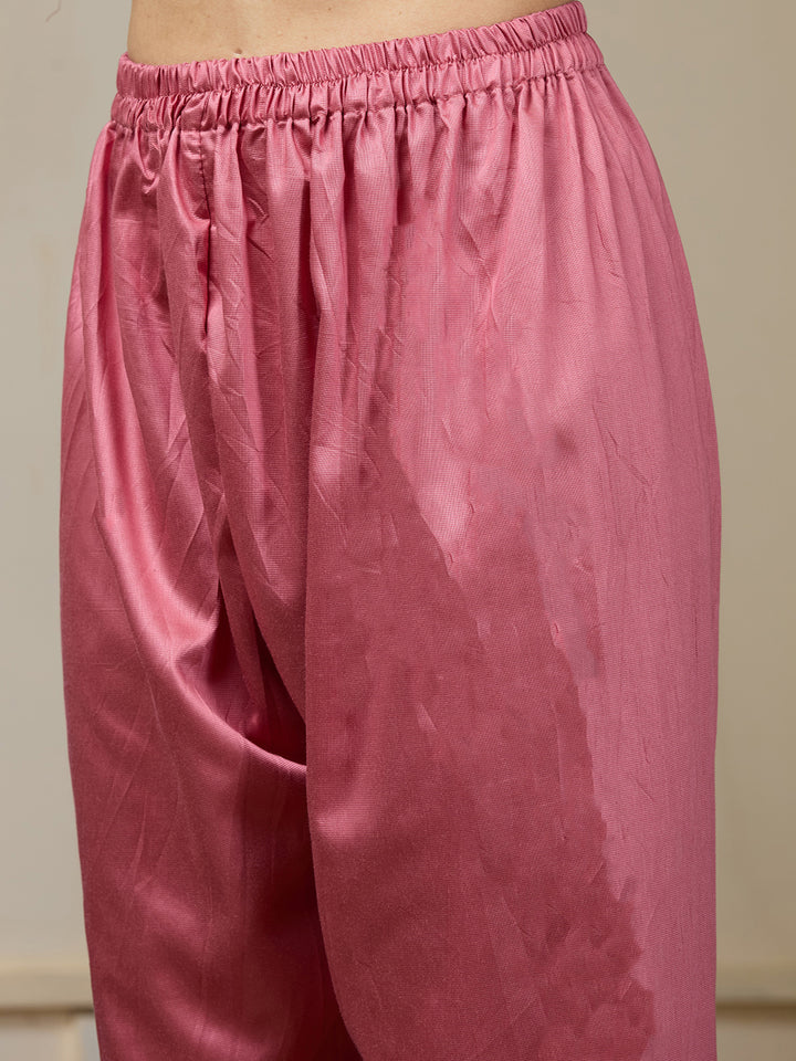 Onion Pink Crepe Floral Printed Straight Kurta With Pant Regular And Dupatta