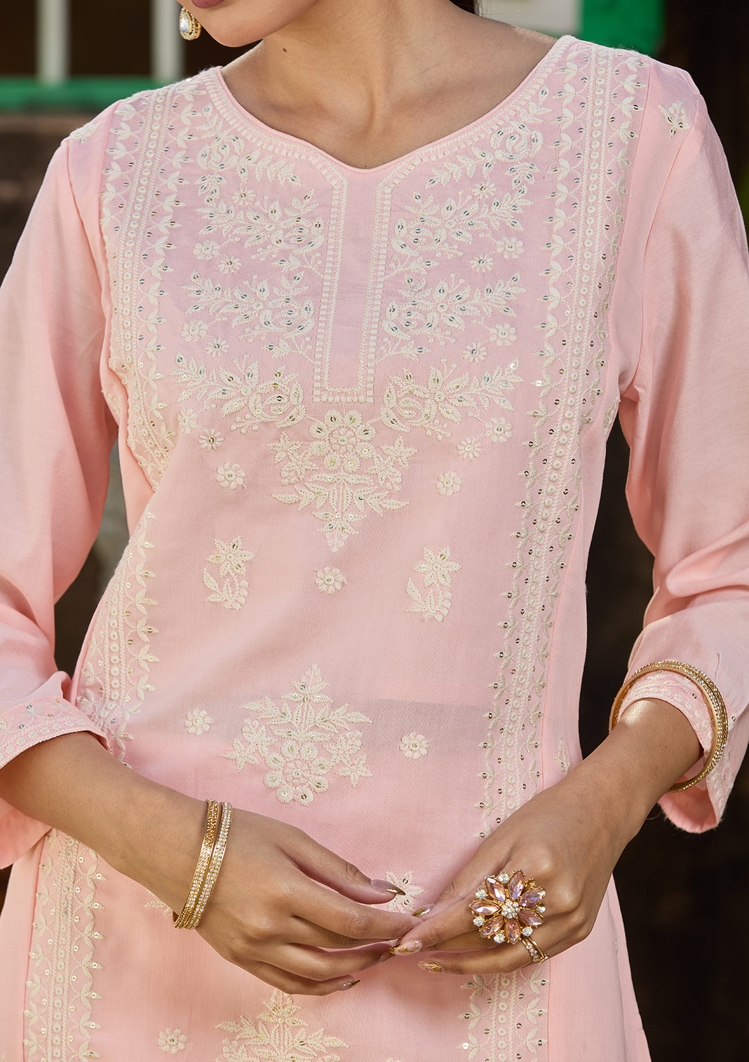 Peach Chanderi Threadwork Straight Kurta With Pant Regular And Dupatta