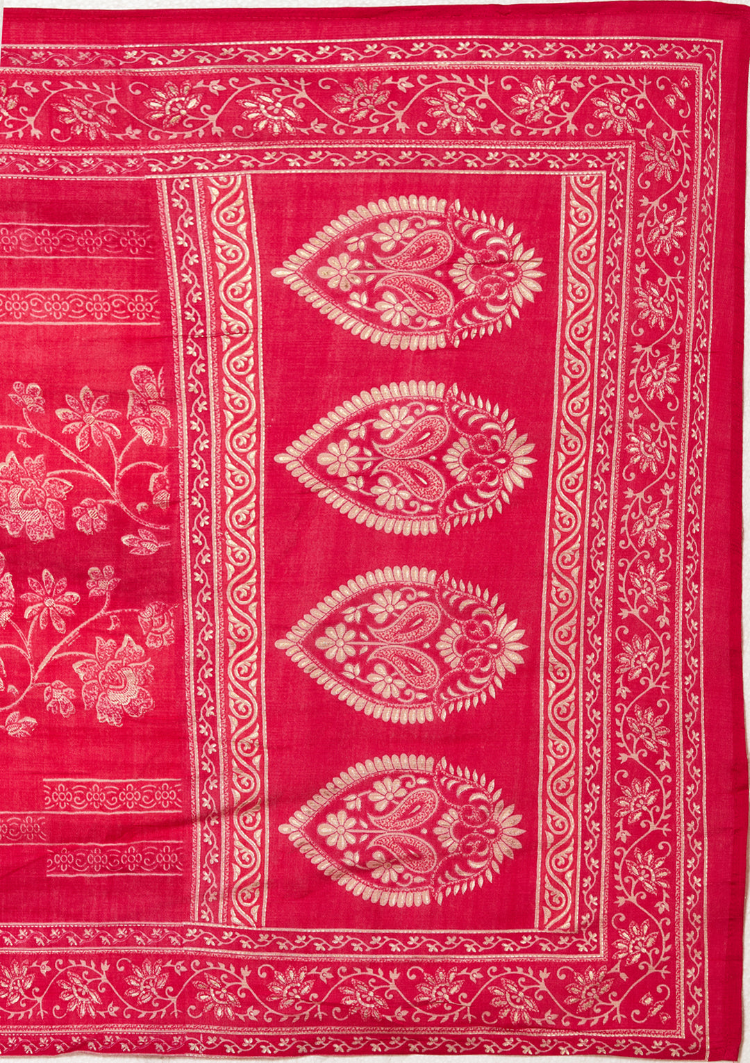 Rani Pink Chanderi Floral Threadwork Straight Kurta With Pant Regular And Dupatta