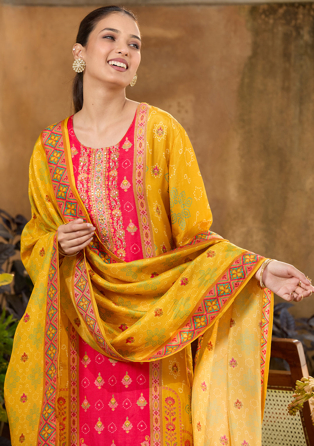 Mustard Yellow Multi Silk Abstract Geometric Sequins Straight Kurta With Pant Regular And Dupatta