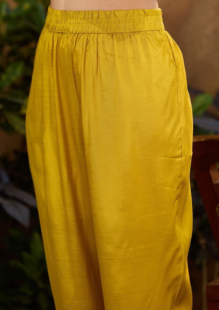 Mehandi Green Multi Art Silk Abstract Geometric Cutdana Straight Kurta With Pant Regular And Dupatta