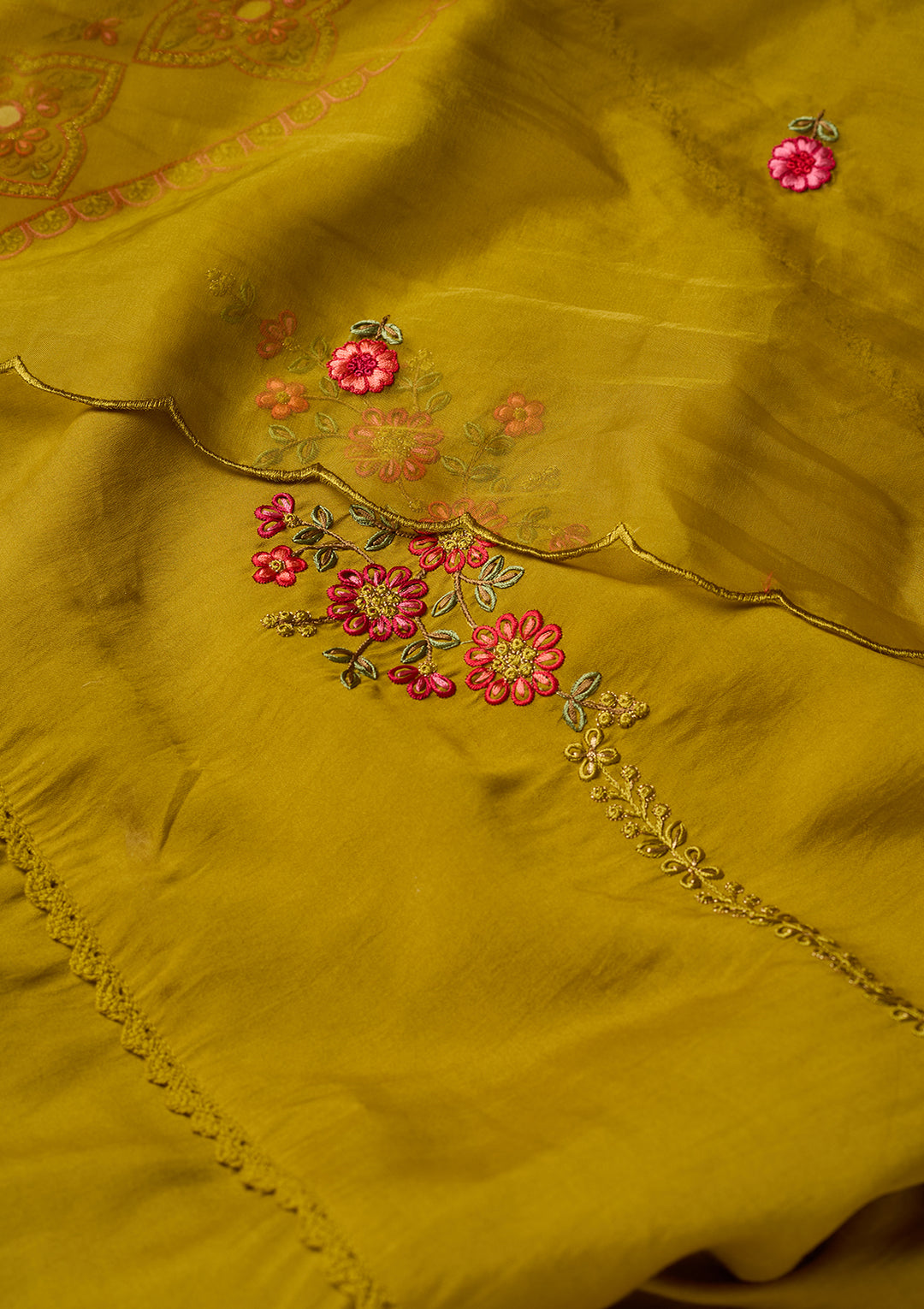 Mehendi Art Silk Threadwork Straight Kurta With Pant Regular And Dupatta