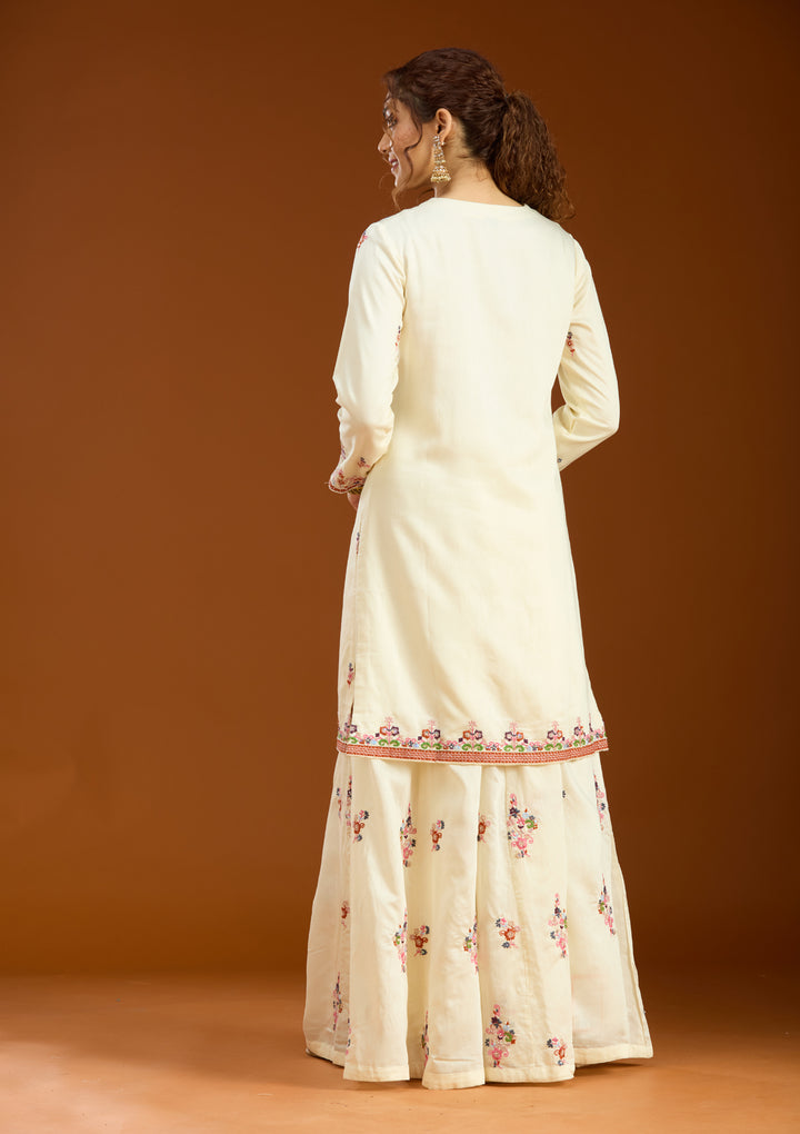 Off White Chanderi Threadwork Straight Kurta With Palazzo And Dupatta