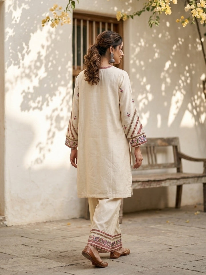Cream Chanderi Threadwork Straight Kurta With Regular Pant And Dupatta