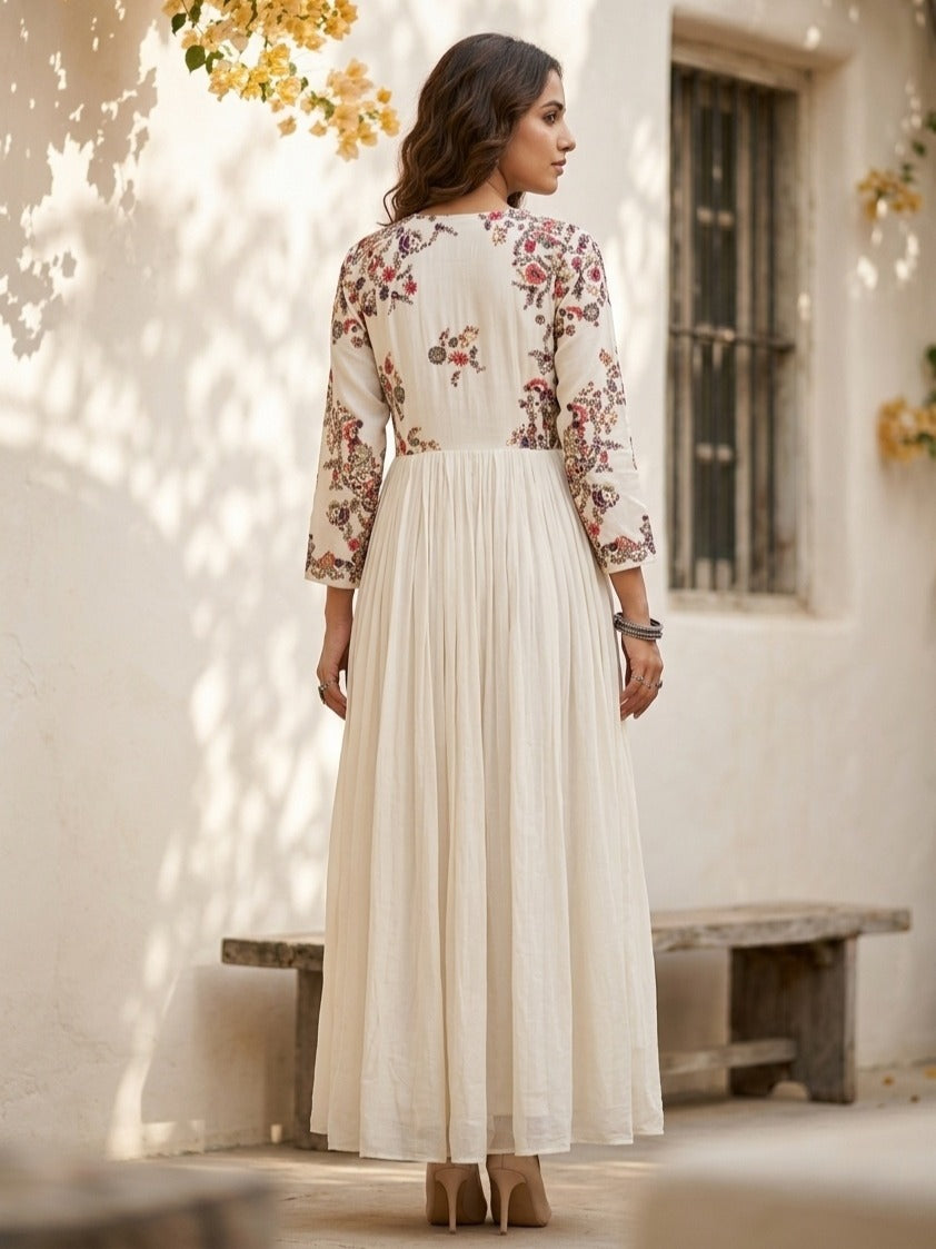 Off White Crepe Threadwork Anarkali Kurta And Dupatta
