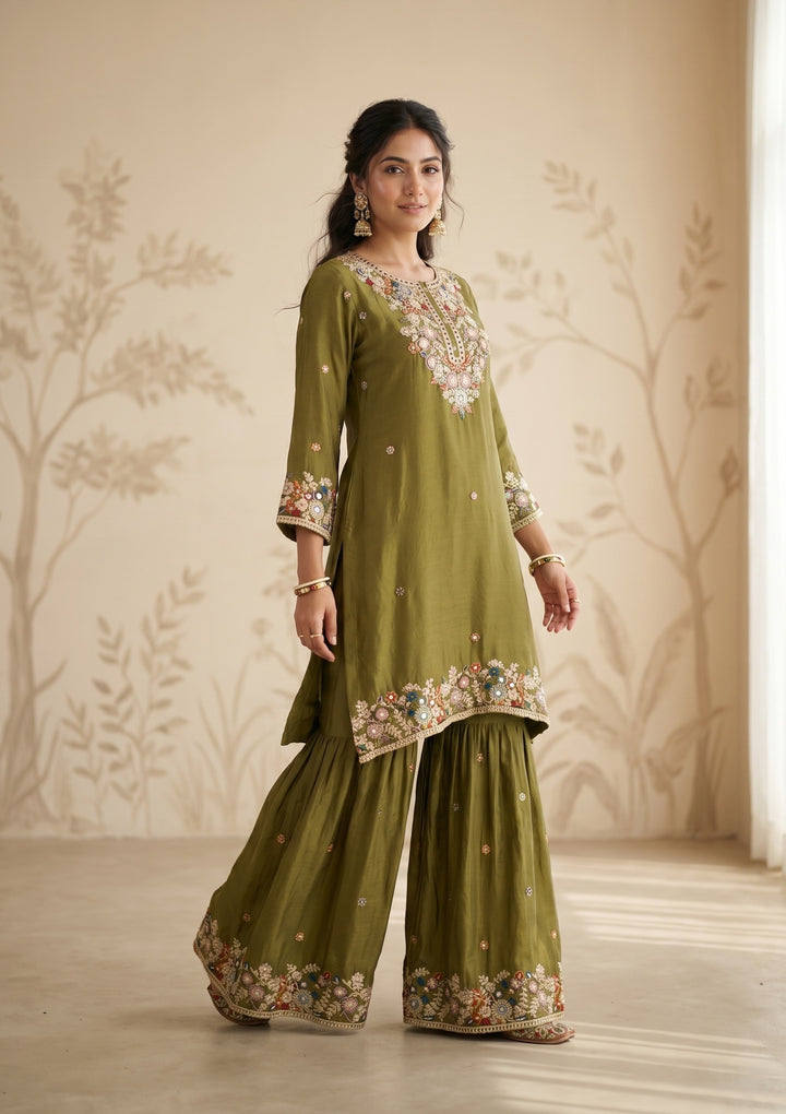 Mehendi Threadwork Crepe Readymade Salwar Suit
