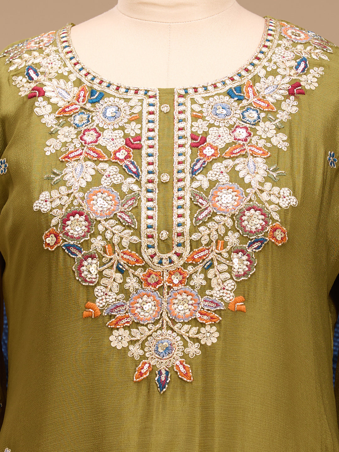 Mehendi Threadwork Crepe Readymade Salwar Suit