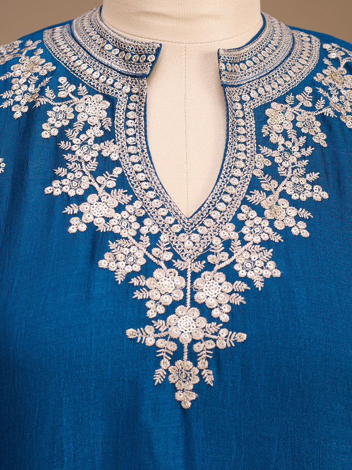 Blue Soft Raw Silk Threadwork Straight Kurta With Pant Regular And Dupatta