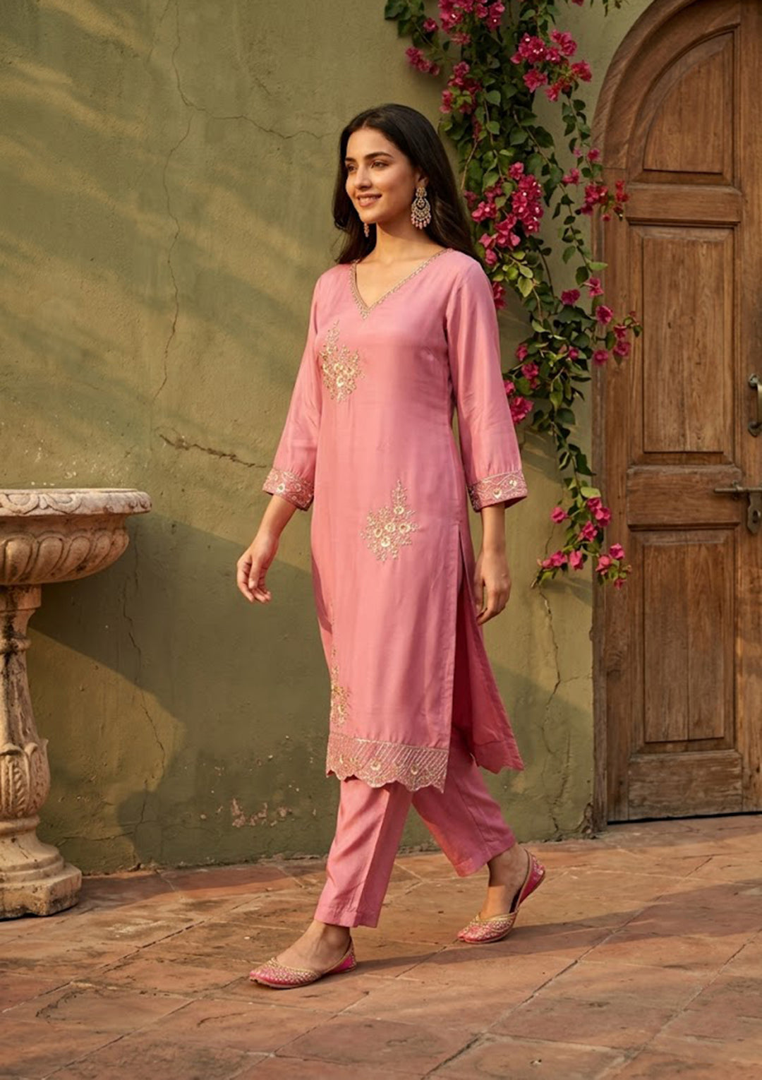 Onion Pink Semi Crepe Threadwork Straight Kurta With Pant Regular And Dupatta