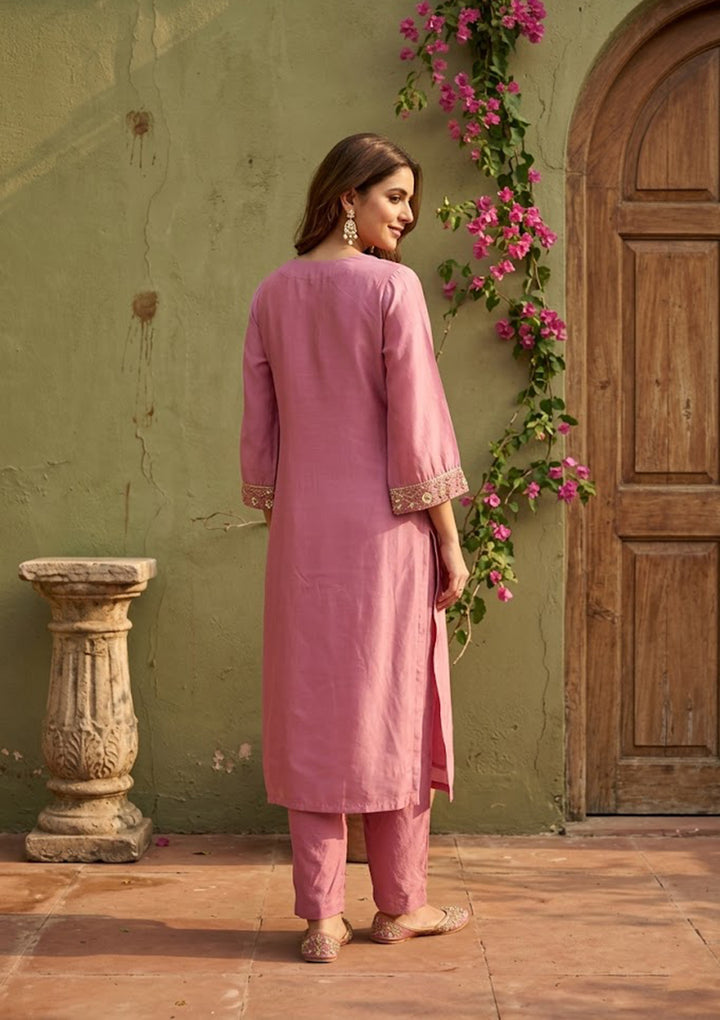 Onion Pink Semi Crepe Threadwork Straight Kurta With Pant Regular And Dupatta