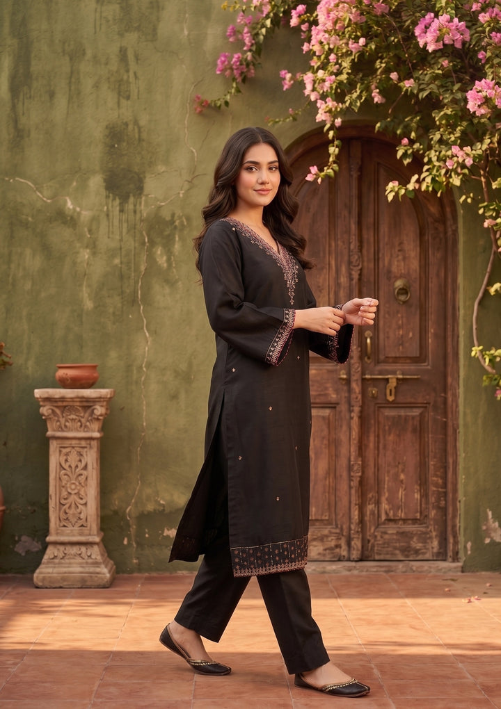 Black Semi Crepe Gold Zariwork Straight Kurta With Pant Regular And Dupatta