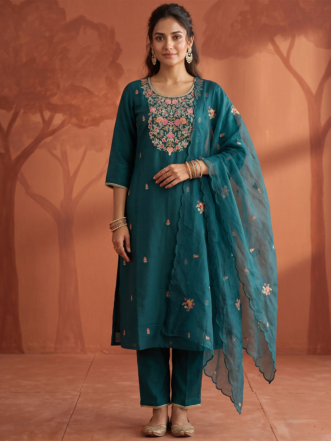 Bottle Green Silk Threadwork Straight Kurta With Regular Pant And Dupatta