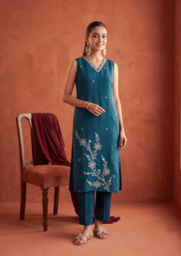 Peacock Blue Threadwork Chanderi Readymade Salwar Suit
