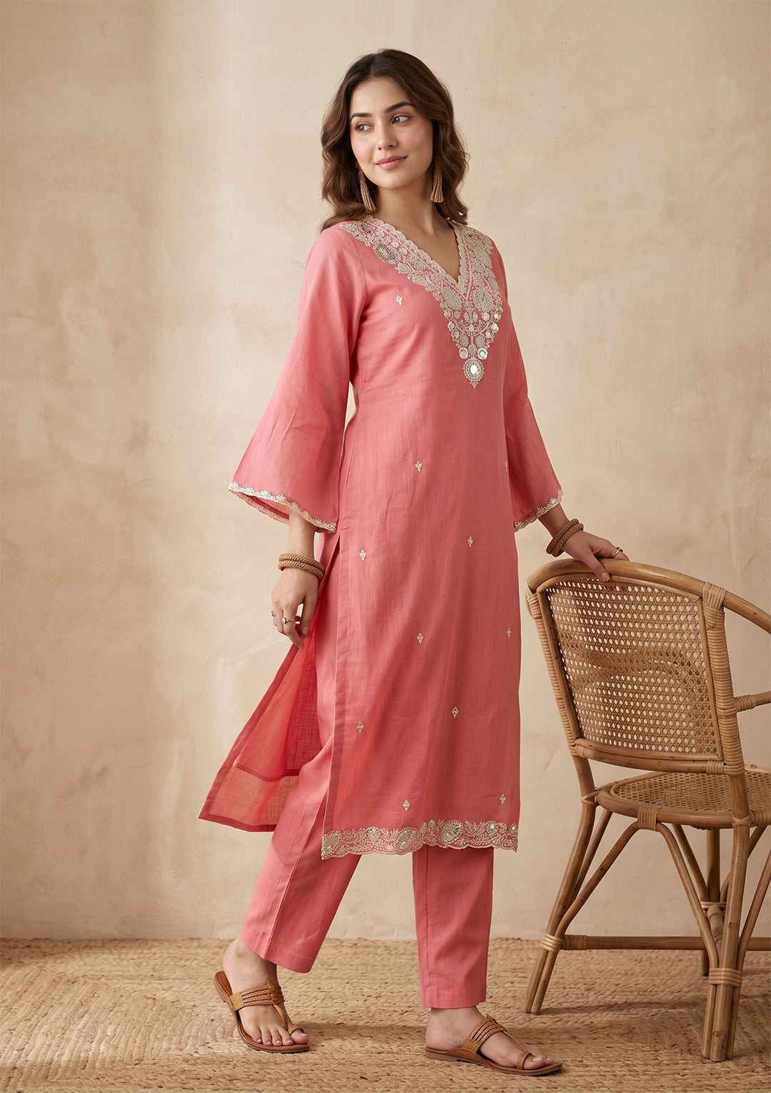 Gajari Pink Threadwork Chanderi Readymade Salwar Suit