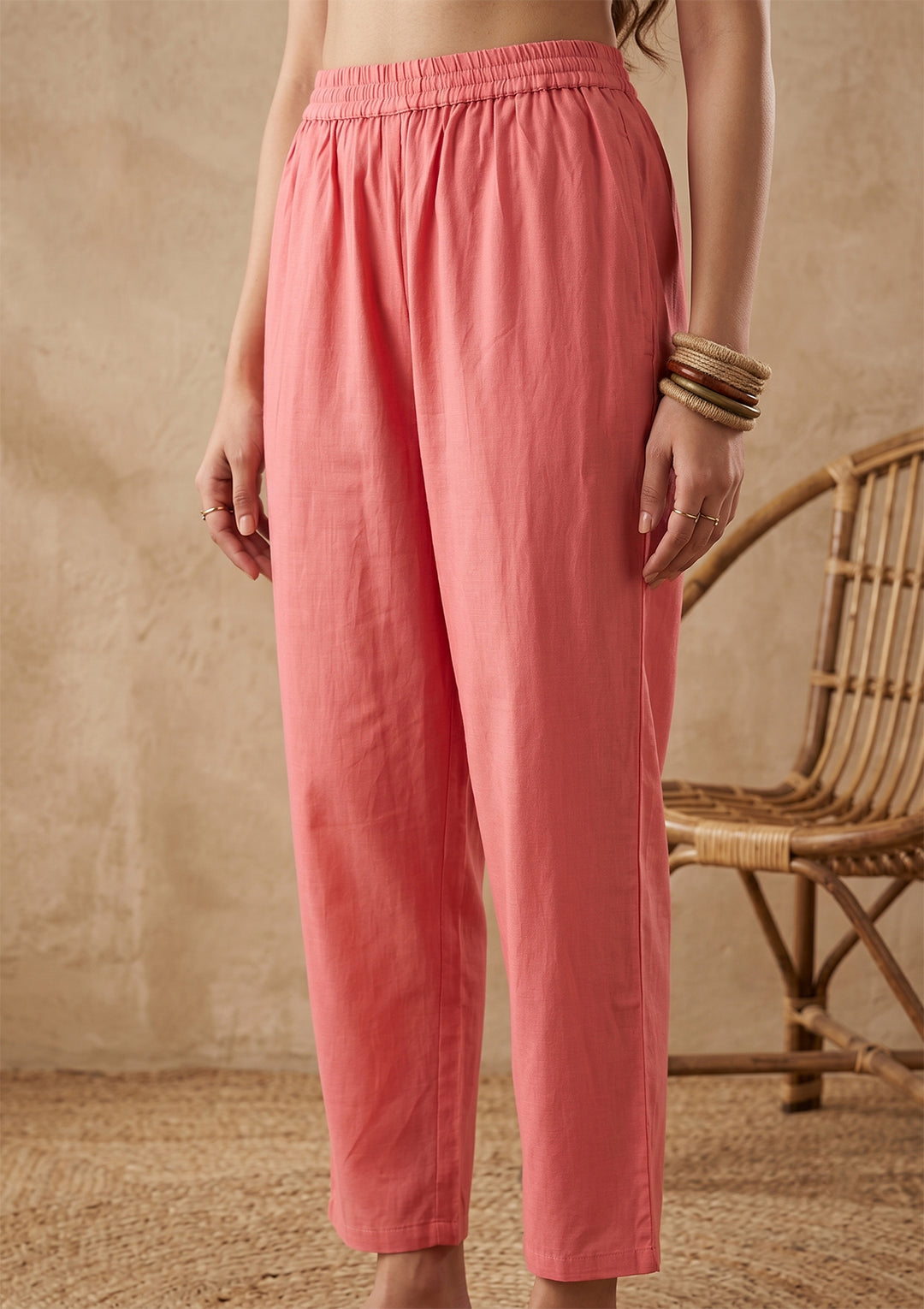 Gajari Pink Threadwork Chanderi Readymade Salwar Suit