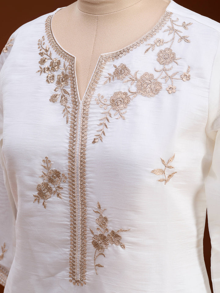 Off White Chanderi Gold Zardozi Straight Kurta With Pant Regular And Dupatta