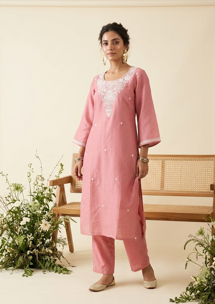 Gajari Pink Chanderi Threadwork Straight Kurta With Pant Regular And Dupatta