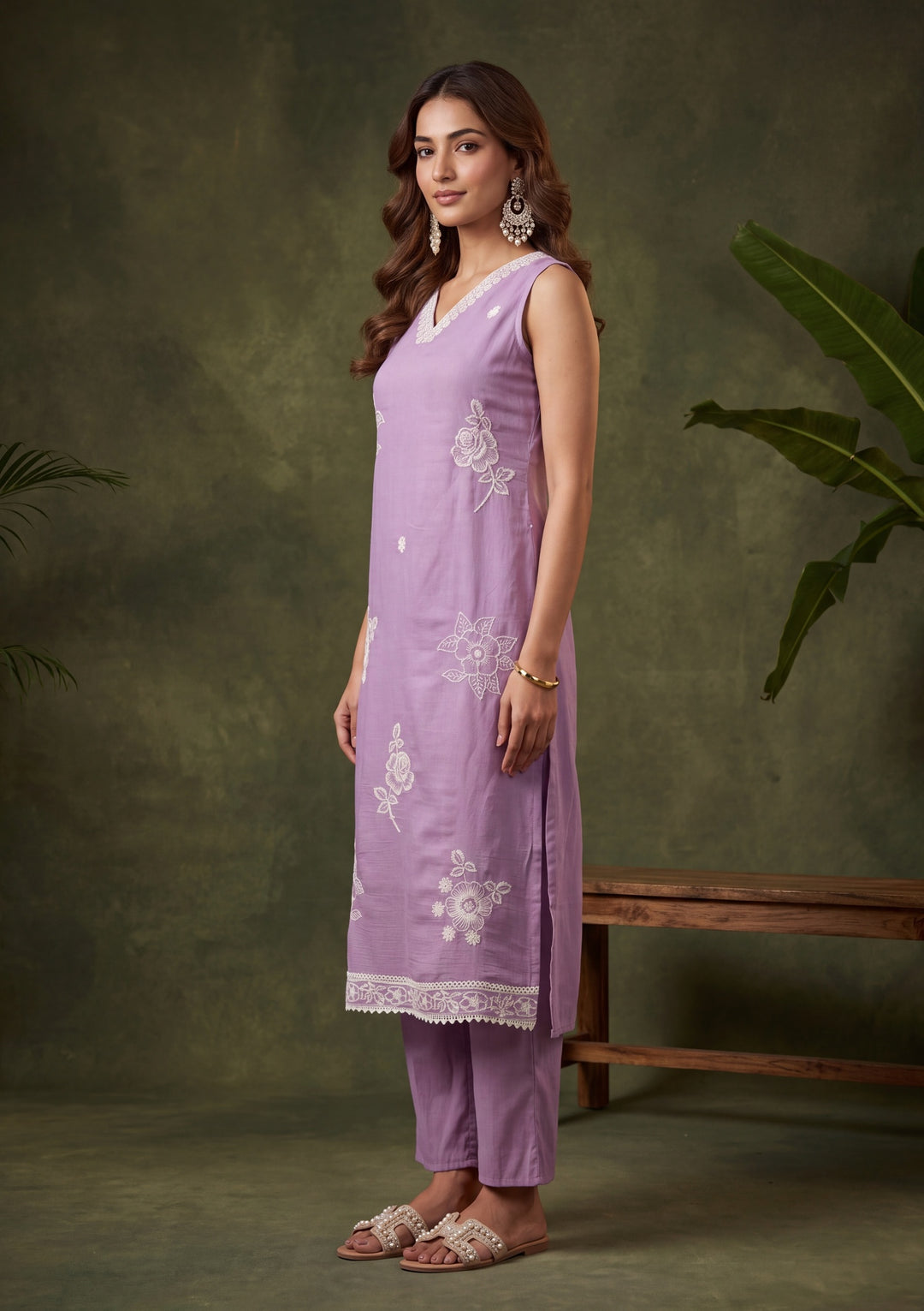 Mauve Threadwork Chanderi Readymade Salwar Suit