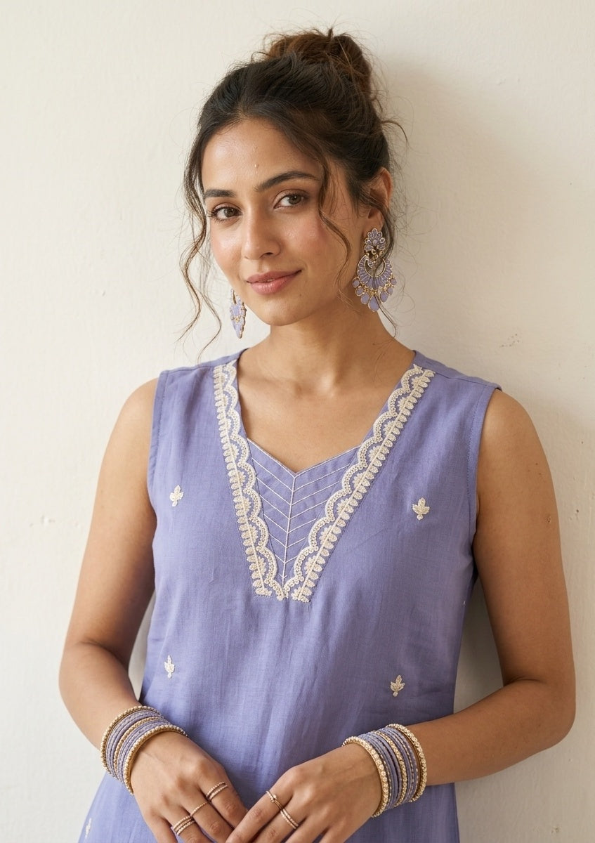 Light Lavender Soft Raw Silk Threadwork A Line Kurta With Pant Regular And Dupatta