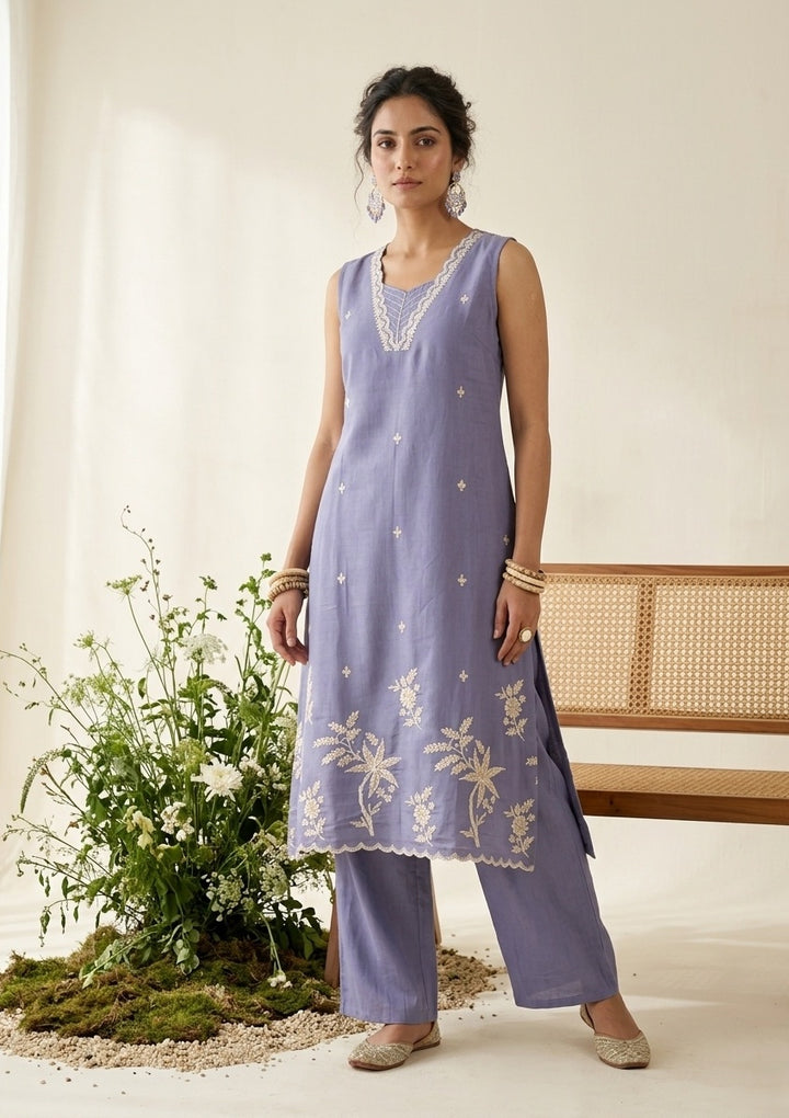 Light Lavender Soft Raw Silk Threadwork A Line Kurta With Pant Regular And Dupatta