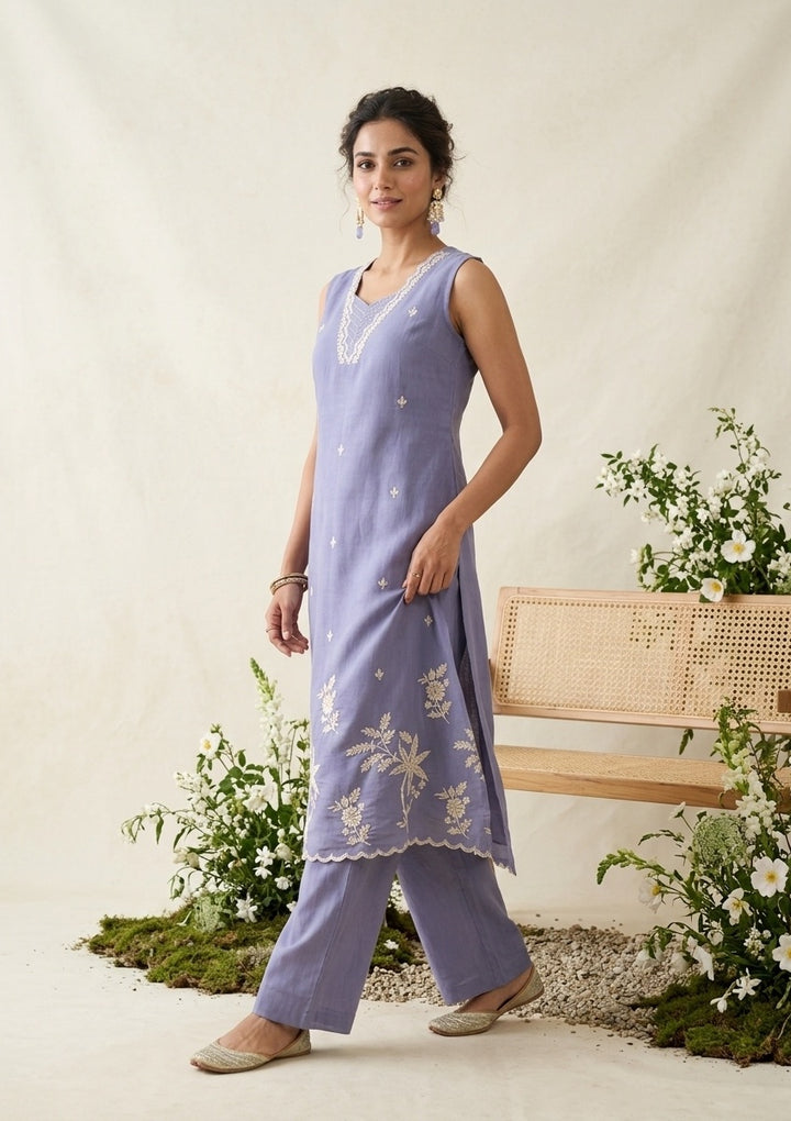 Light Lavender Soft Raw Silk Threadwork A Line Kurta With Pant Regular And Dupatta