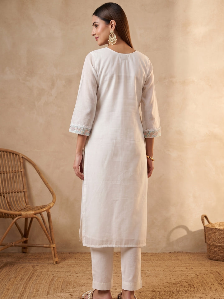 Off White Chanderi Threadwork Straight Kurta With Regular Pant And Dupatta