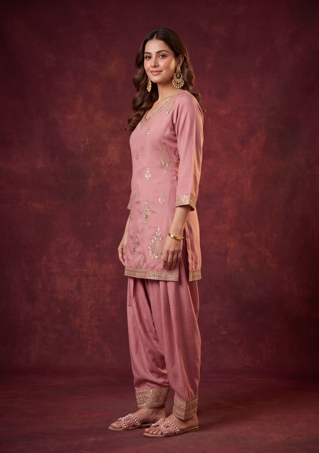 Peach Soft Raw Silk Gold Zariwork Straight Kurta With Patiala And Dupatta