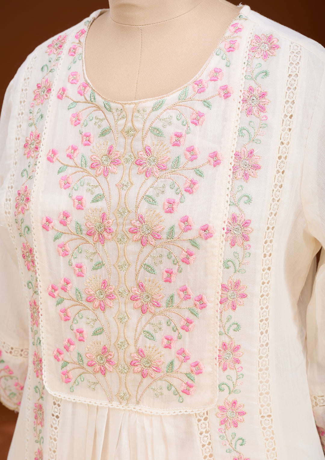 Cream Threadwork Cotton Readymade Salwar Suit