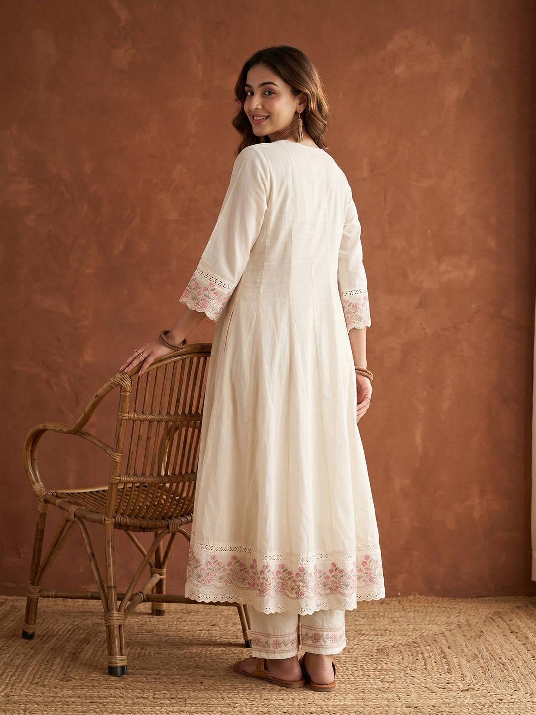 Cream Threadwork Cotton Readymade Salwar Suit