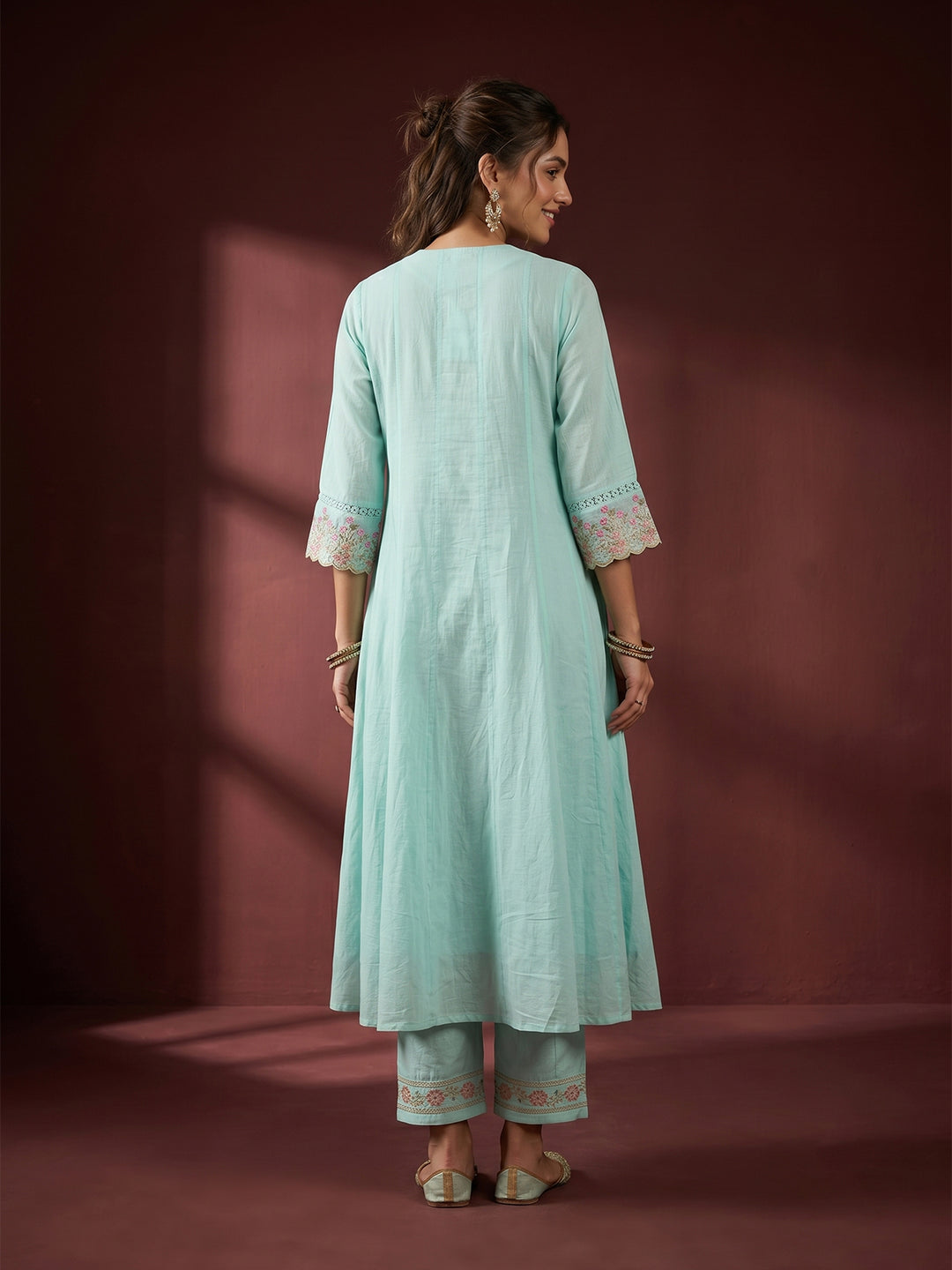 Sea Green Threadwork Cotton Readymade Salwar Suit