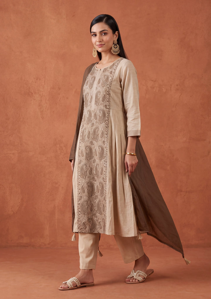 Beige Threadwork Cotton Readymade Salwar Suit