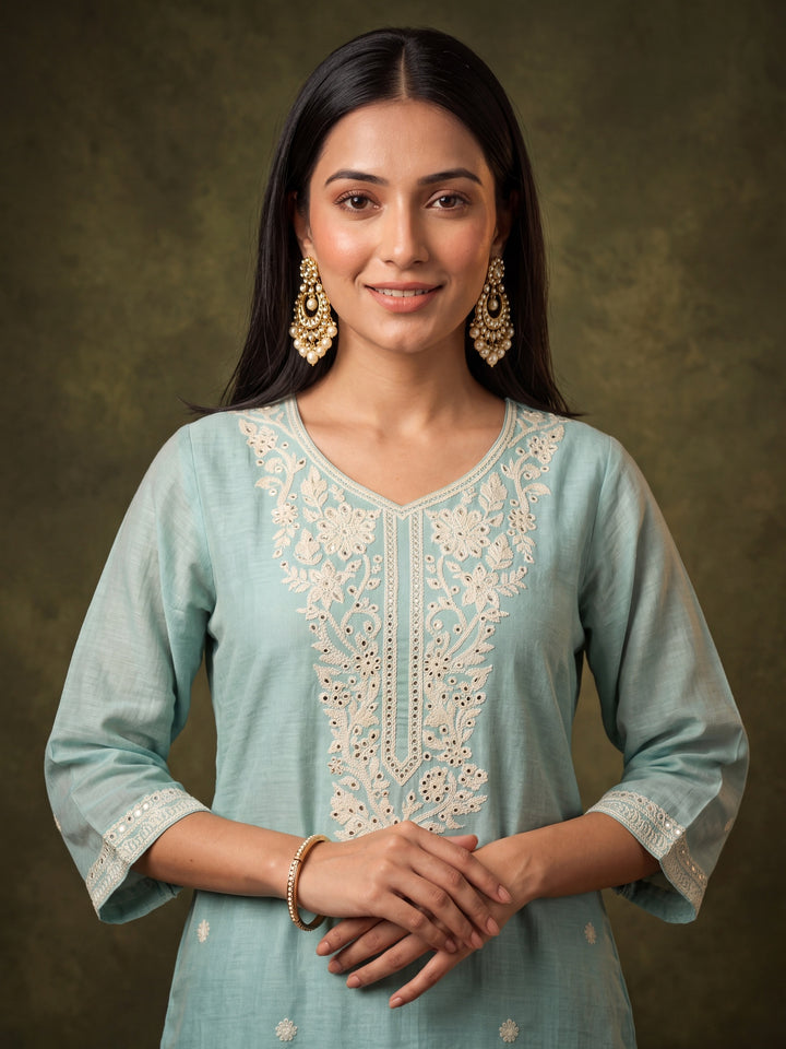 Sea Green Chanderi Threadwork Straight Kurta With Pant Regular And Dupatta