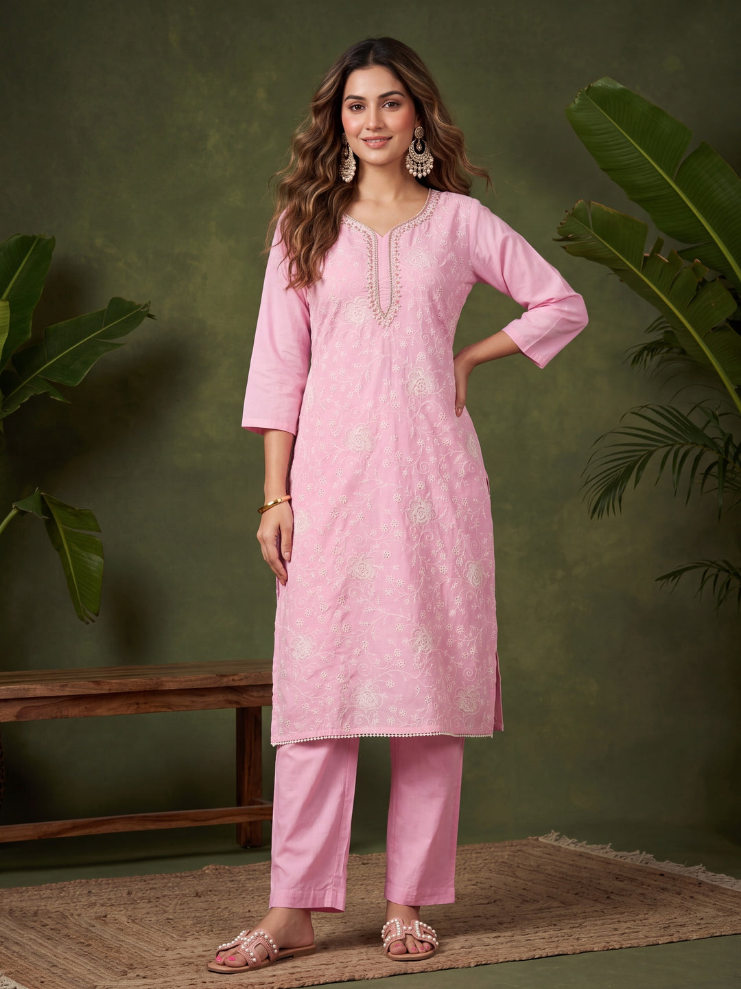 Baby Pink Chanderi Threadwork Straight Kurta With Pant Regular And Dupatta