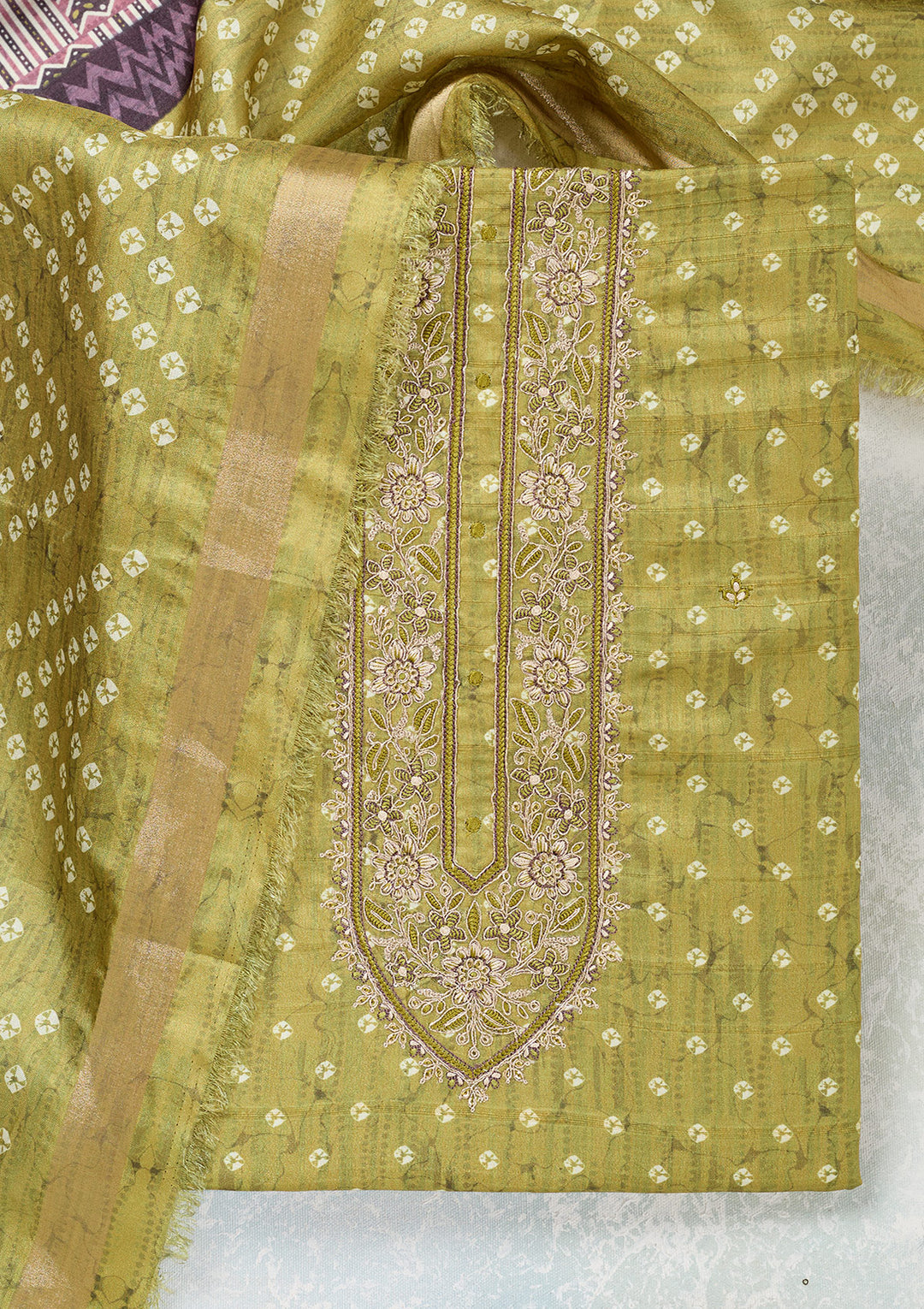 Mehendi Threadwork Organza Unstitched Salwar Suit