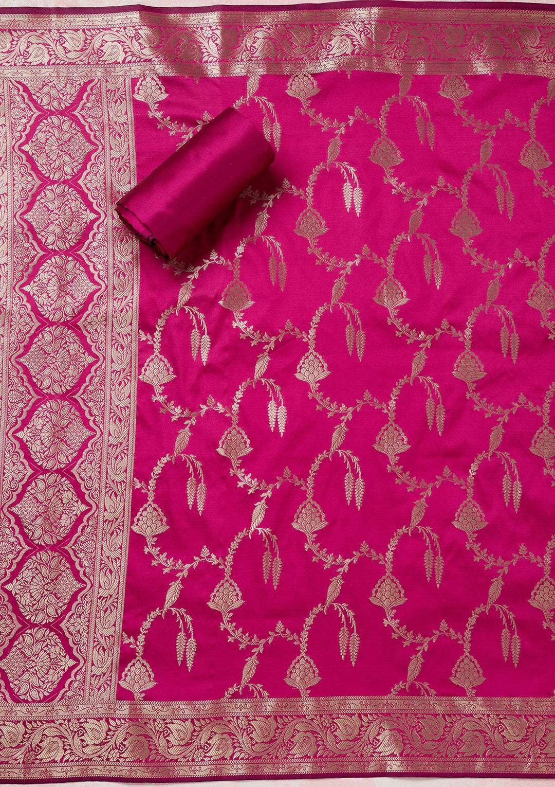 Mehendi Zariwork (Gold) Banarasi Unstitched Salwar Suit