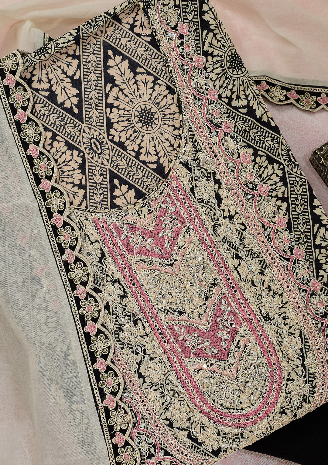 Off White Black Cotton Threadwork Unstitched Dress Material With Matching Bottom And Dupatta
