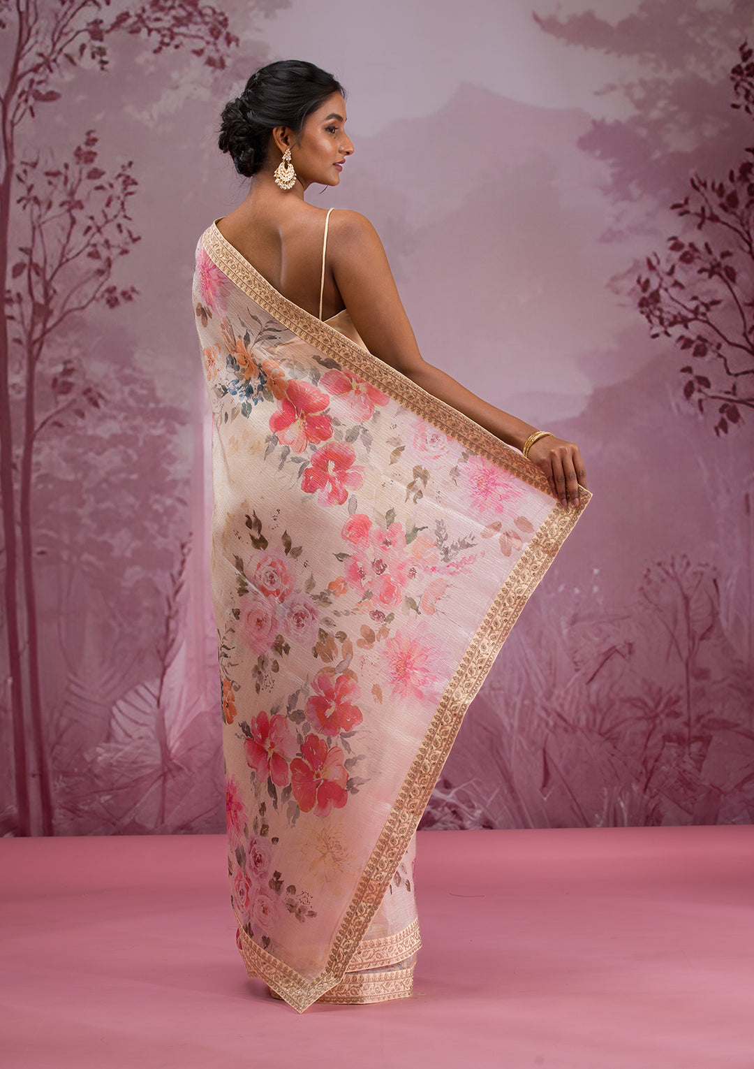 Beige Georgette Floral Saree With Matching Blouse Piece
