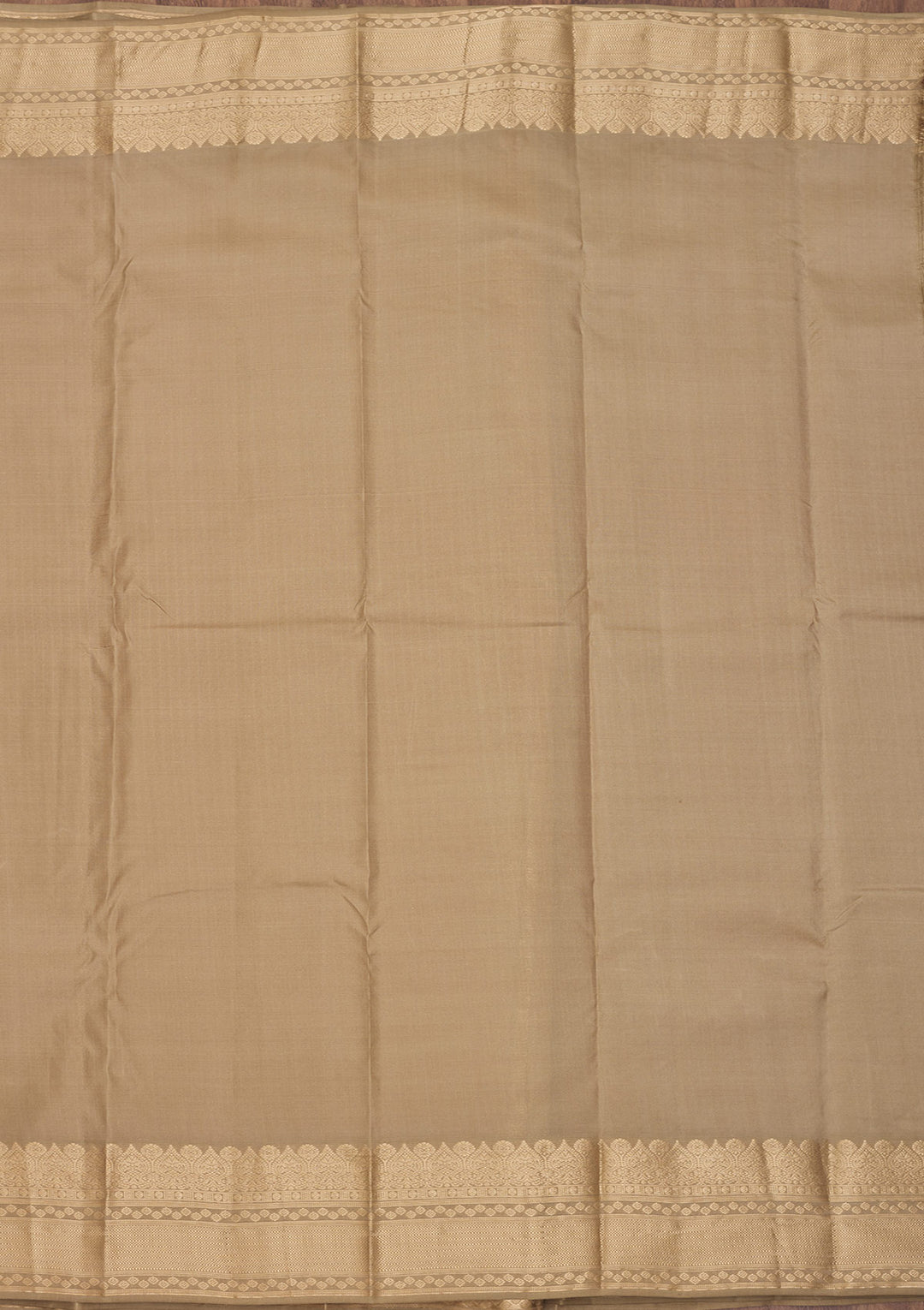 Beige Silk Jaal Gold Zariwork Saree With Matching Blouse Piece