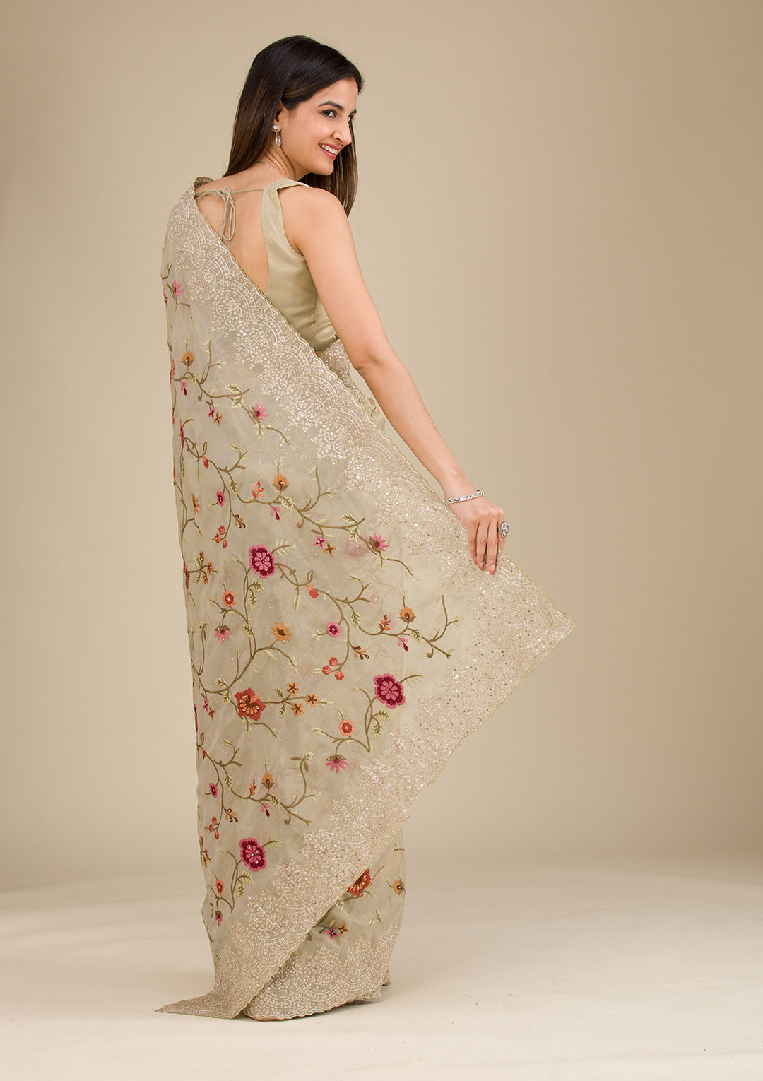 Beige Organza Threadwork Saree With Matching Blouse Piece