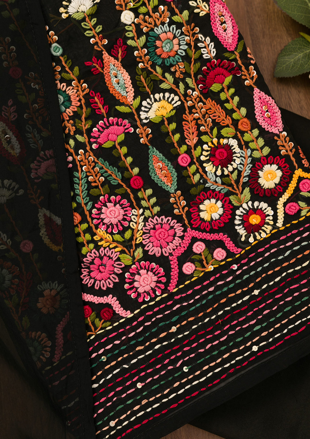 Black Georgette Threadwork Unstitched Dress Material With Matching Bottom And Dupatta