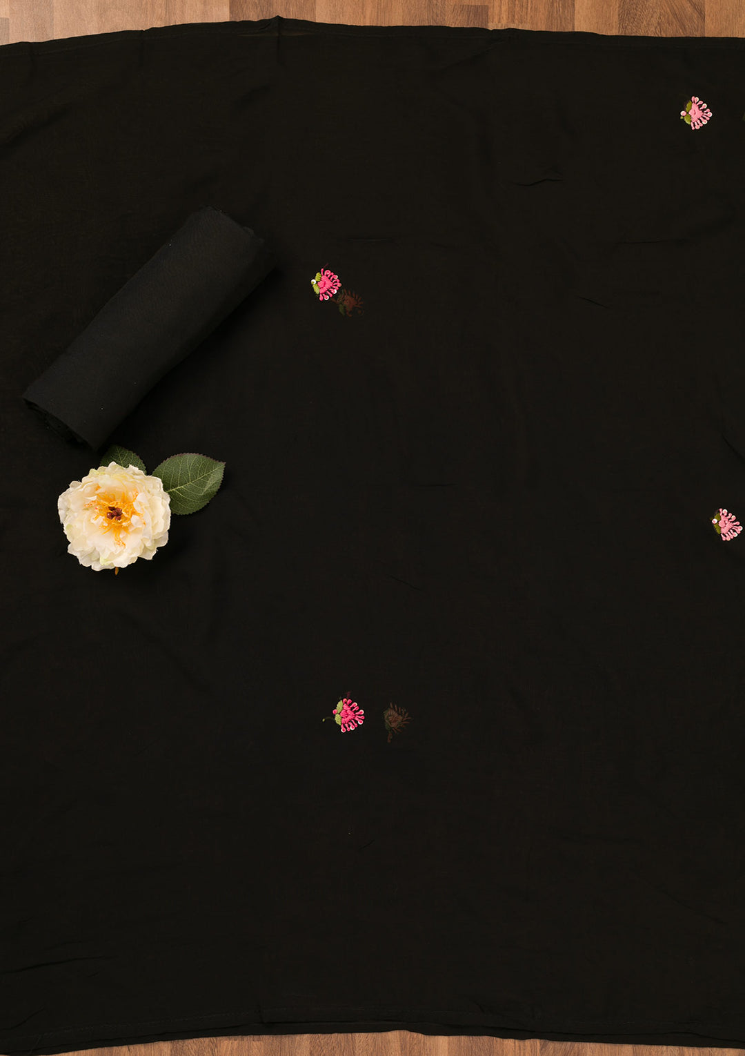 Black Georgette Threadwork Unstitched Dress Material With Matching Bottom And Dupatta