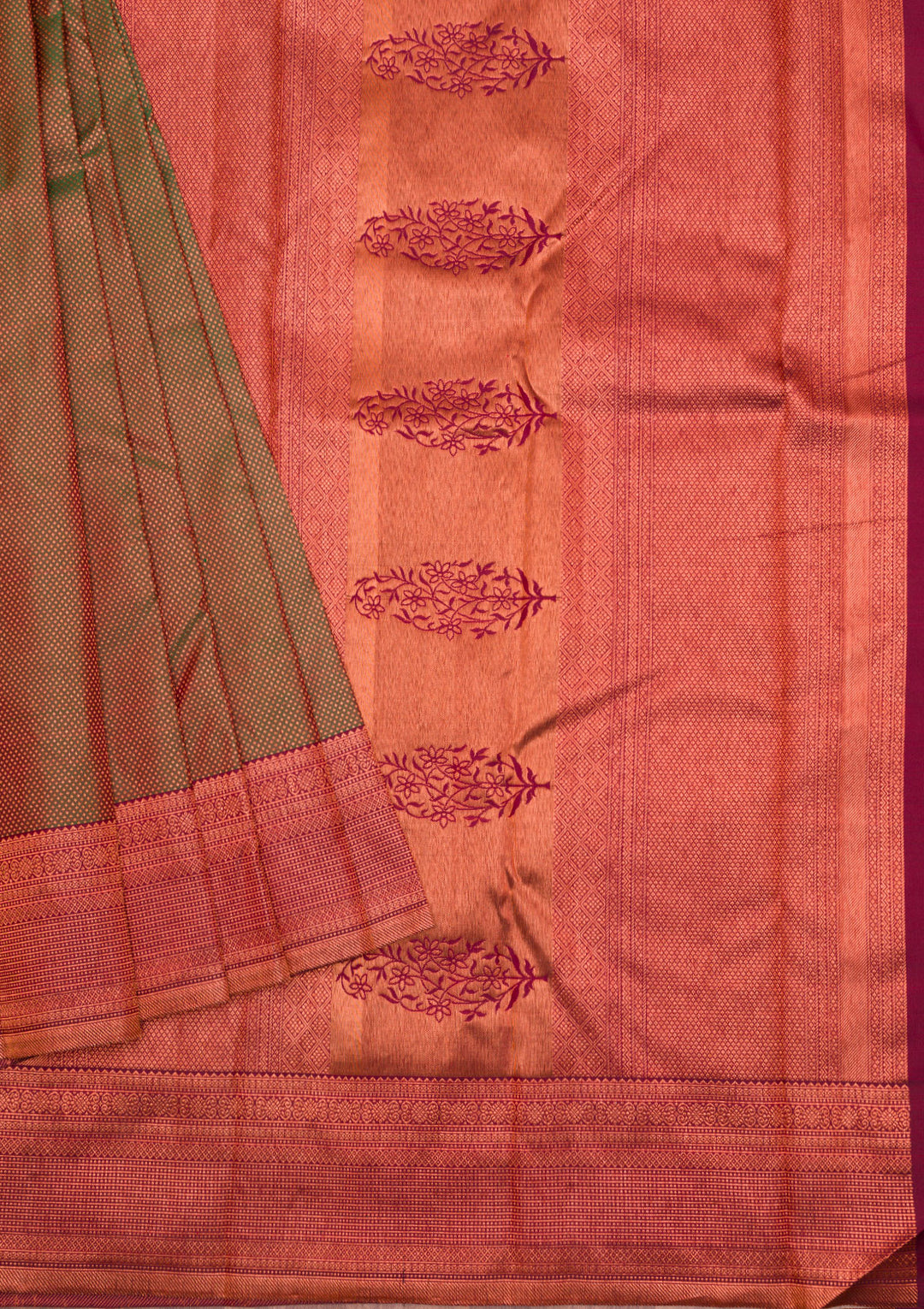 Bottle Green Zariwork Kanjivaram Pure Silk Saree