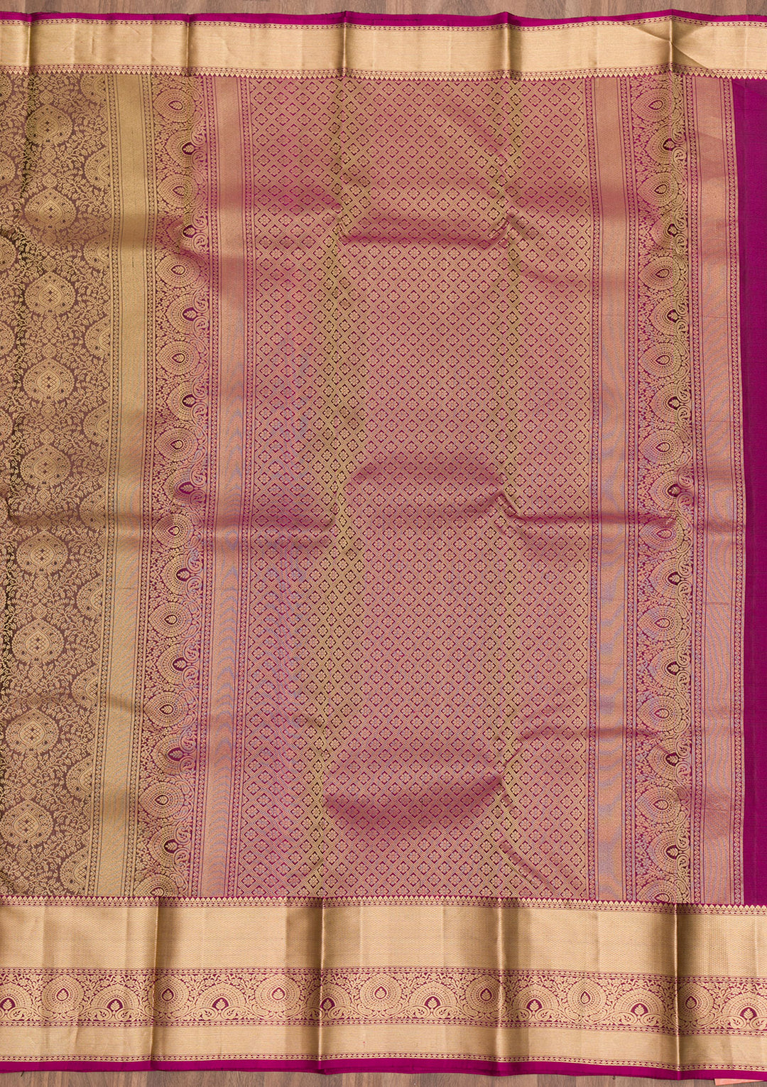 Grey Silk Jaal Gold Zariwork Saree With Matching Blouse Piece