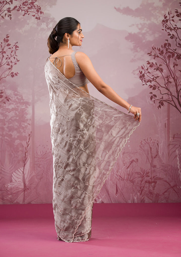Koskii Organza Silver Saree – Elegant Cutdana Embroidery