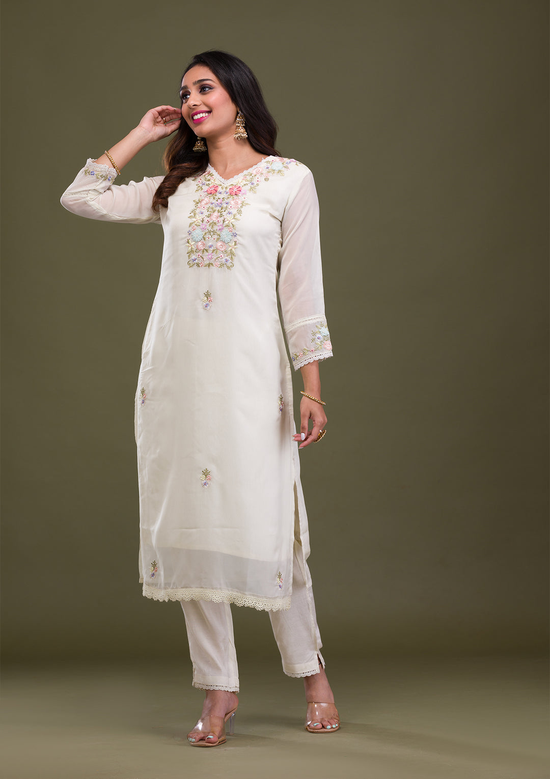 Cream Threadwork Cotton Readymade Salwar Suit
