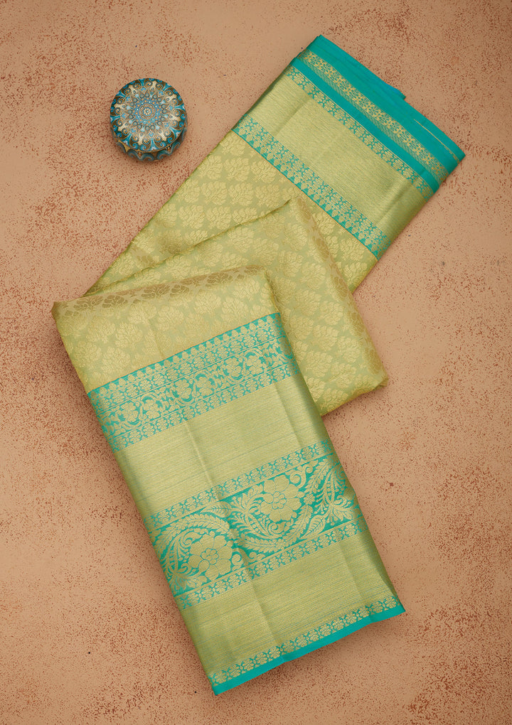 Cream Silk Jaal Gold Zariwork Saree With Matching Blouse Piece